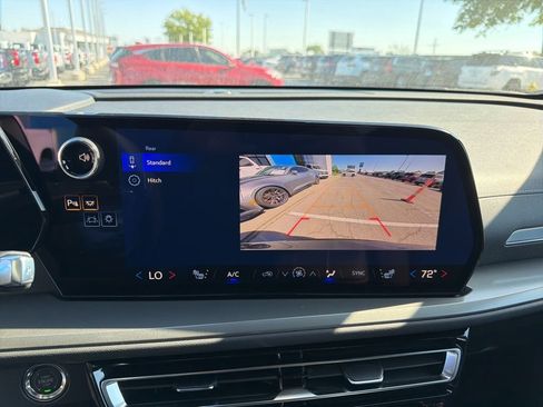 New 2026 Chevrolet Traverse LT AWD/4WD image 29