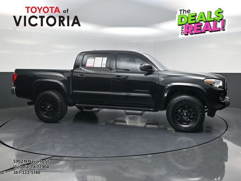 Used 2021 Toyota Tacoma SR5 image 1