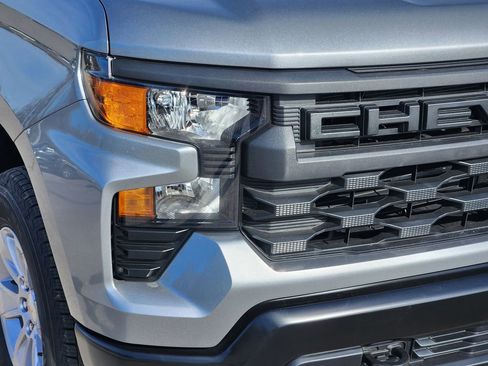 New 2026 Chevrolet Silverado 1500 W/T image 9