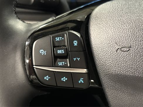 Used 2024 Ford Escape Platinum AWD/4WD image 24