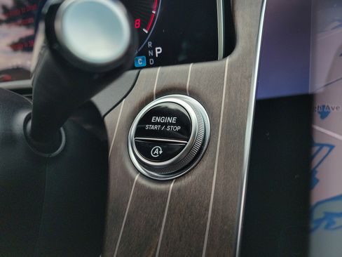 Used 2024 Mercedes-Benz E 350 4MATIC Sedan image 28