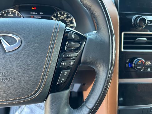 Used 2024 INFINITI QX80 Sensory w/ All-Season Package AWD/4WD image 14