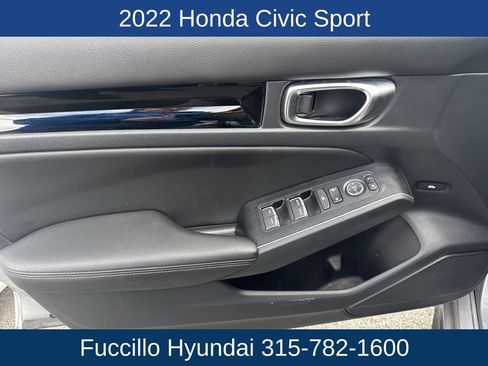 Used 2022 Honda Civic Sport image 10