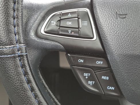 Used 2020 Ford EcoSport SE FWD image 31
