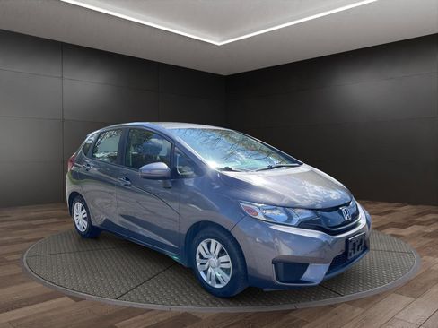 Used 2017 Honda Fit LX image 2