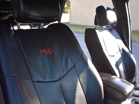 Used 2015 Dodge Durango R/T w/ Blacktop Package AWD/4WD image 23