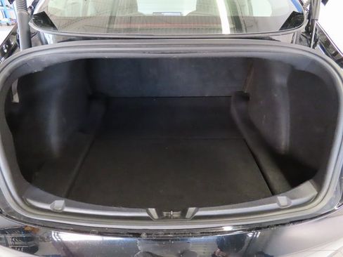 Used 2021 Tesla Model 3 Standard Range Plus image 36