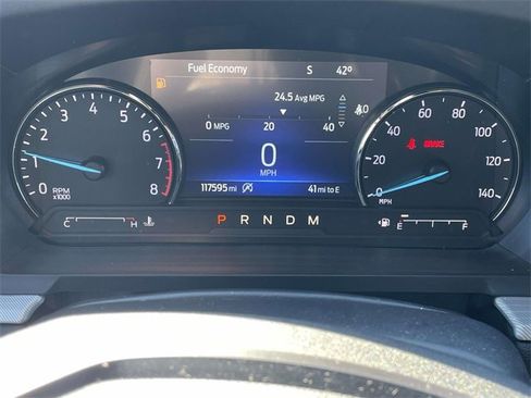 Used 2020 Ford Explorer XLT w/ Equipment Group 202A image 29