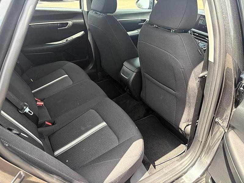 Used 2025 Hyundai Sonata SE FWD image 41