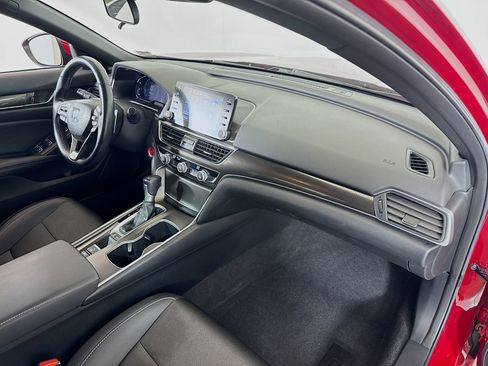 Used 2020 Honda Accord Sport image 25