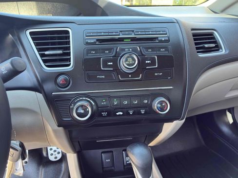 Used 2014 Honda Civic LX image 21