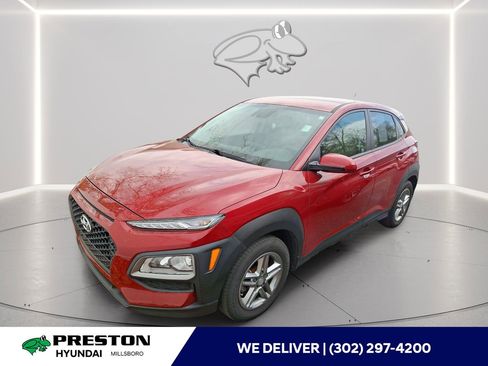 Used 2021 Hyundai Kona SE image 1