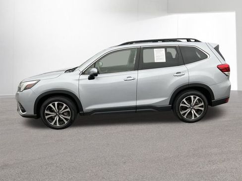 Used 2023 Subaru Forester Limited image 4