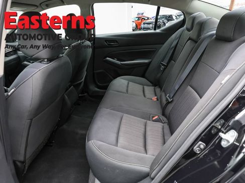 Used 2023 Nissan Altima 2.5 SV FWD image 21
