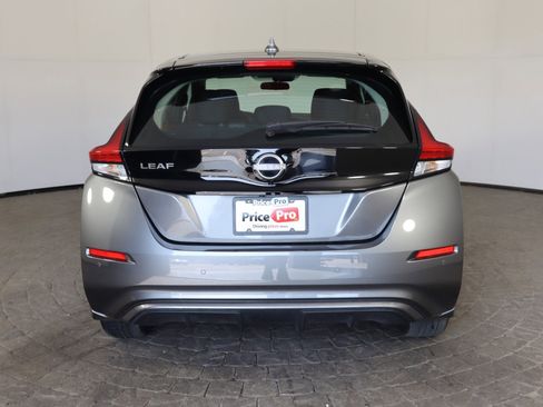 Used 2024 Nissan Leaf S image 7