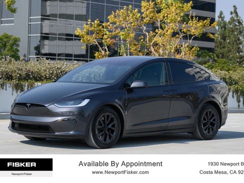 Used 2024 Tesla Model X AWD/4WD image 5