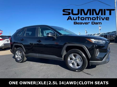 Used 2024 Toyota RAV4 XLE image 1