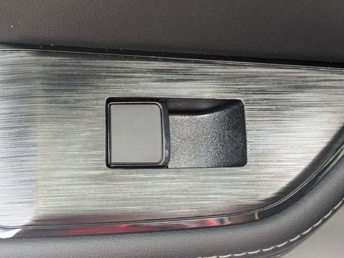 New 2026 Nissan Rogue SV image 26