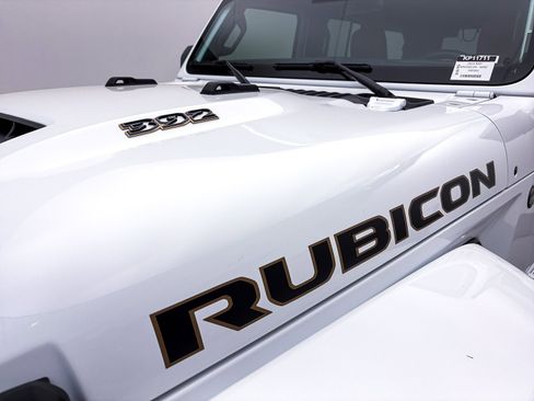 Used 2024 Jeep Wrangler Unlimited Rubicon 392 image 2