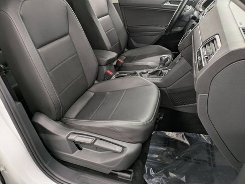 Used 2019 Volkswagen Tiguan SEL w/ 3rd Row Seat Package image 31