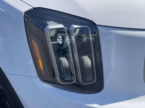 Used 2023 Kia Telluride SX FWD image 10