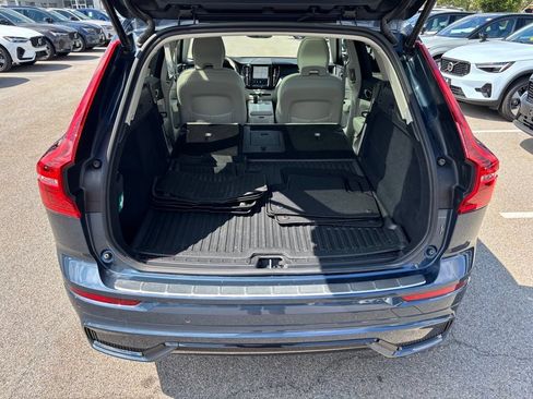 Certified 2025 Volvo XC60 B5 Core w/ Protection Package Premier AWD/4WD image 25