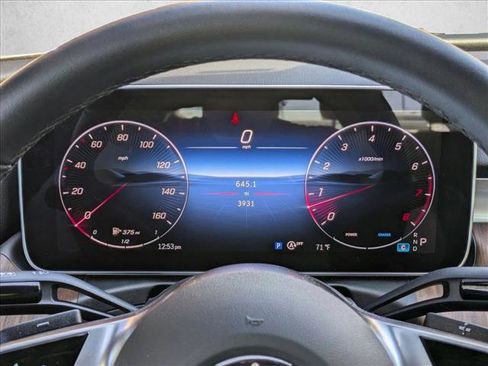 Certified 2025 Mercedes-Benz C 300 Sedan image 11