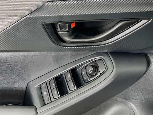 Used 2024 Subaru Crosstrek 2.0i Premium image 21