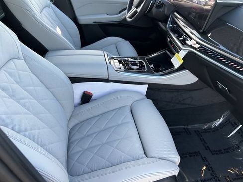 Used 2026 BMW X5 M60i AWD/4WD image 12