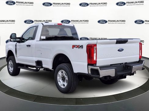 New 2026 Ford F350 XLT w/ FX4 Off-Road Package image 3