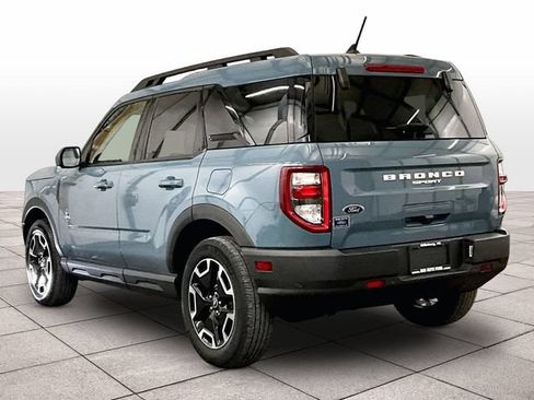 Used 2023 Ford Bronco Sport Outer Banks w/ Tech Package AWD/4WD image 10