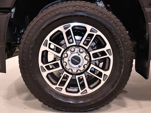 Used 2026 Ford F350 Platinum w/ Platinum Plus Package AWD/4WD image 48