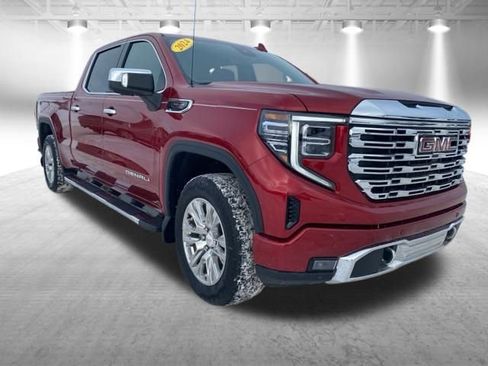 Used 2024 GMC Sierra 1500 Denali w/ Technology Package image 2