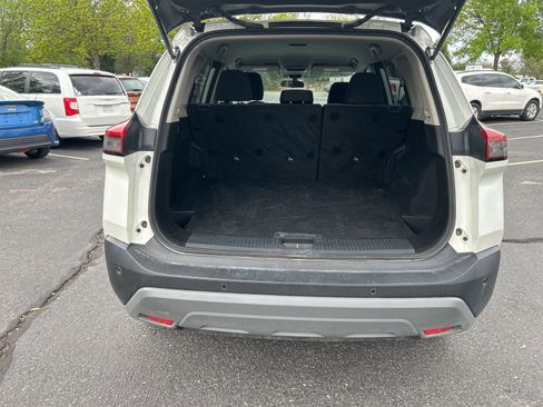 Used 2023 Nissan Rogue SV AWD/4WD image 11