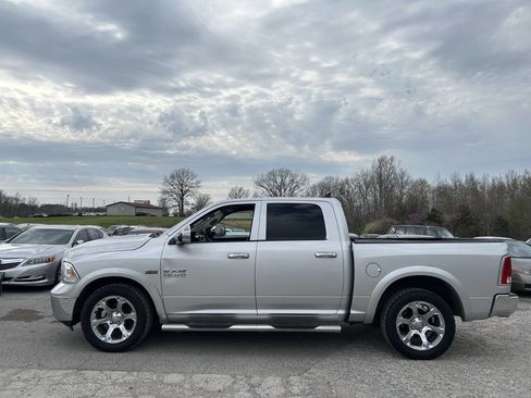 Used 2016 RAM 1500 Laramie image 3