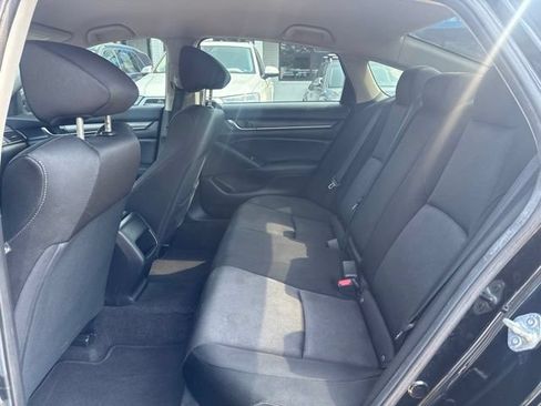 Used 2021 Honda Accord LX image 10
