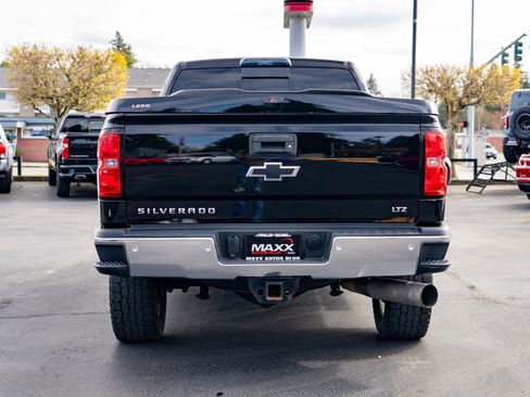 Used 2015 Chevrolet Silverado 2500 LTZ w/ Duramax Plus Package image 10