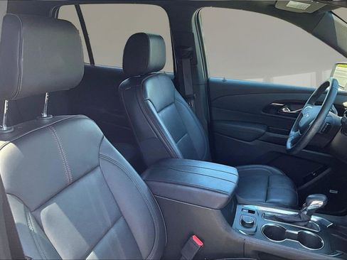 Used 2023 Chevrolet Traverse RS AWD/4WD image 27