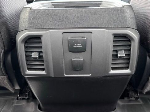 Used 2015 Ford F150 XLT w/ Equipment Group 302A Luxury image 27