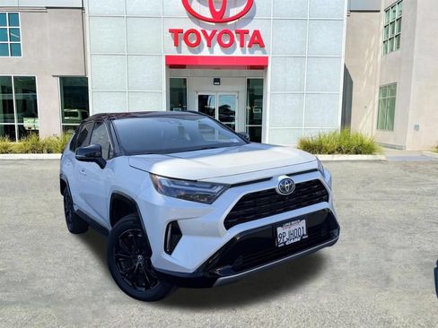 Used 2024 Toyota RAV4 XSE w/ Advanced Technology Package AWD/4WD image 2