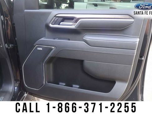 Used 2025 Chevrolet Silverado 2500 LTZ w/ LTZ Plus Package AWD/4WD image 28