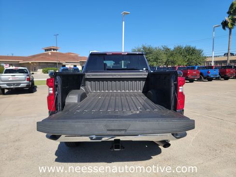 Used 2024 Chevrolet Silverado 2500 LT image 29