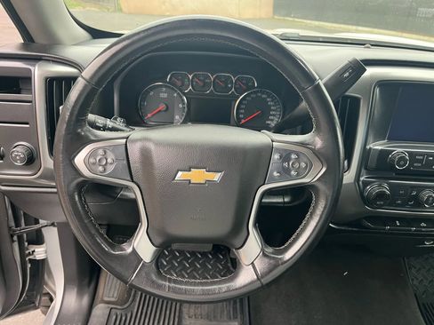 Used 2018 Chevrolet Silverado 1500 LT w/ All Star Edition image 18