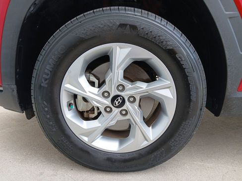 Used 2023 Hyundai Tucson SE w/ Cargo Package image 25