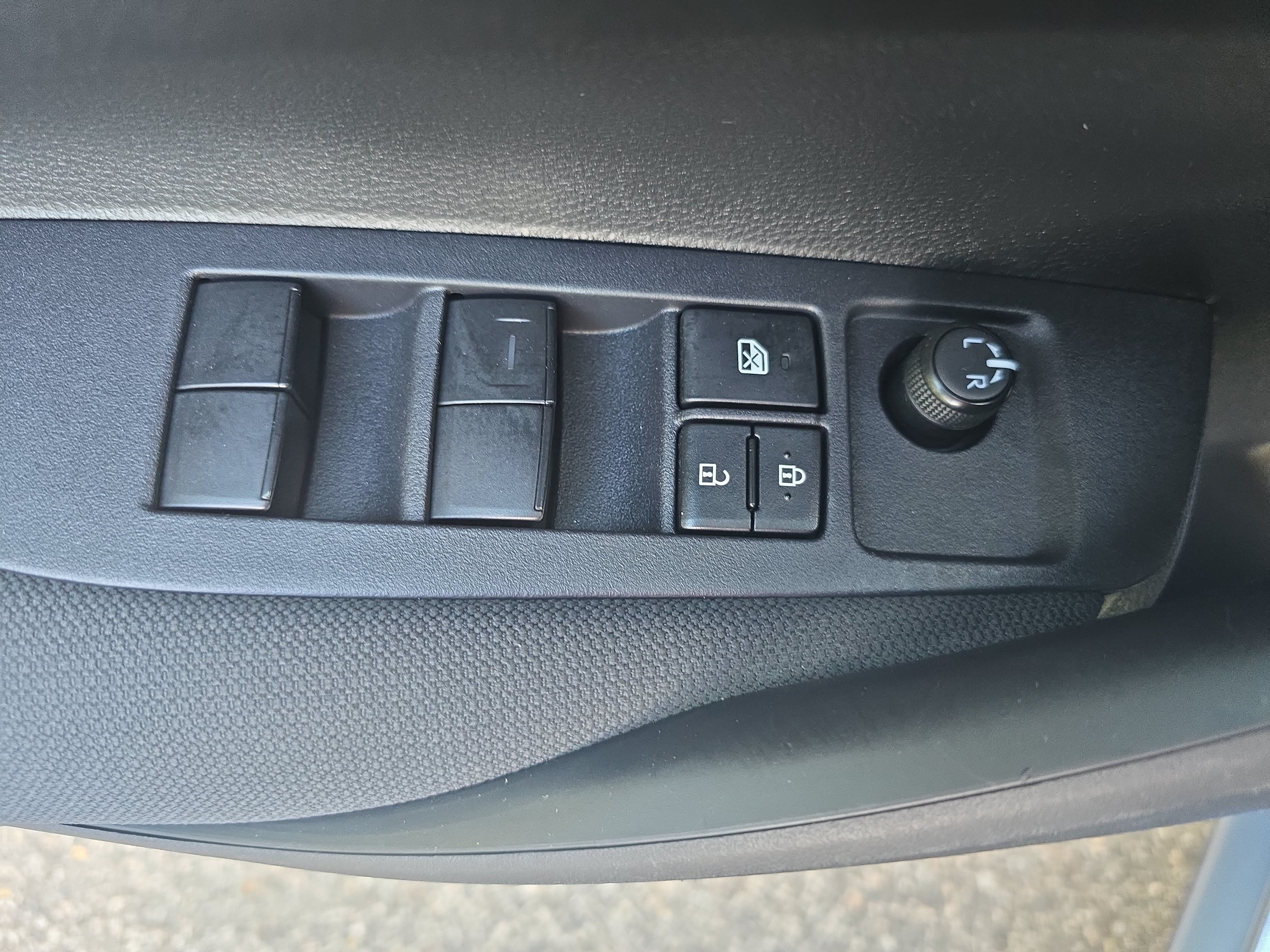 Used 2023 Toyota Corolla LE FWD image 25