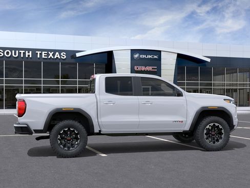 New 2026 GMC Canyon AT4 w/ AT4 Premium Package AWD/4WD image 5