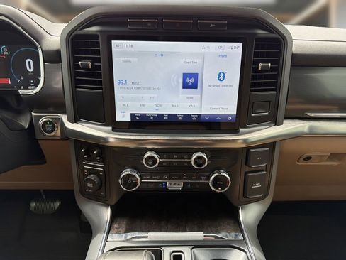 Used 2022 Ford F150 Lariat AWD/4WD image 16