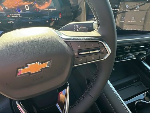 New 2026 Chevrolet Suburban Premier w/ Sun And Tow Package image 23