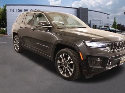 Used 2023 Jeep Grand Cherokee Overland w/ Luxury Tech Group IV
