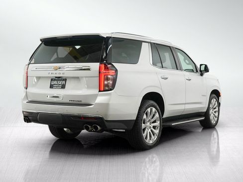 Used 2021 Chevrolet Tahoe Premier w/ Premium Package AWD/4WD image 5